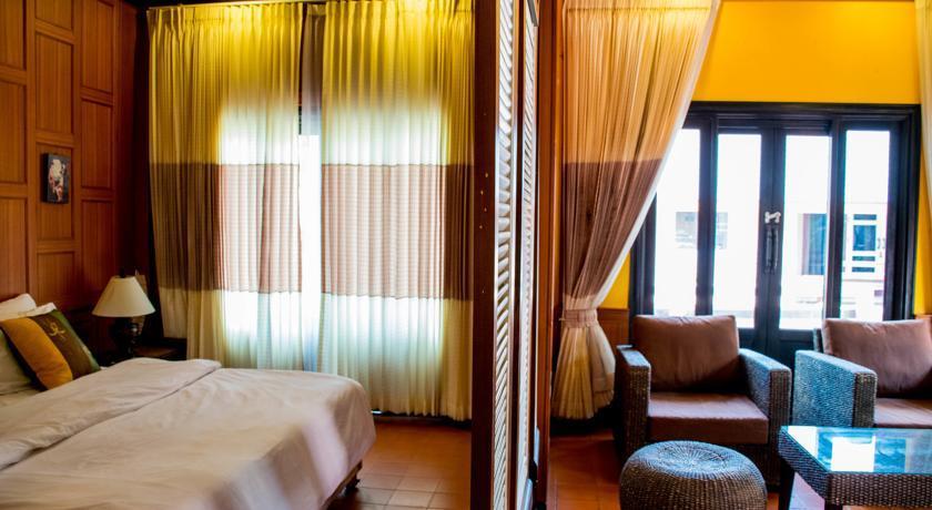 พลาบุรี รีสอร์ต Hotel บ้านฉาง ภายนอก รูปภาพ