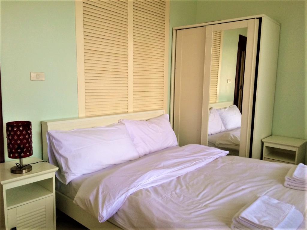 พลาบุรี รีสอร์ต Hotel บ้านฉาง ภายนอก รูปภาพ