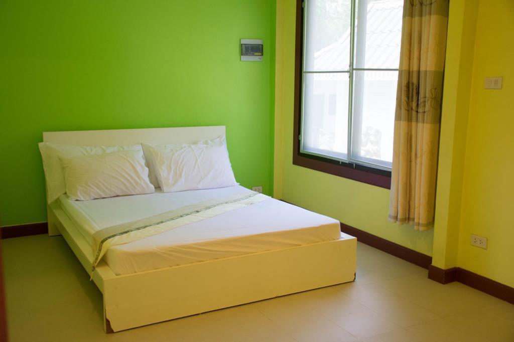 พลาบุรี รีสอร์ต Hotel บ้านฉาง ภายนอก รูปภาพ