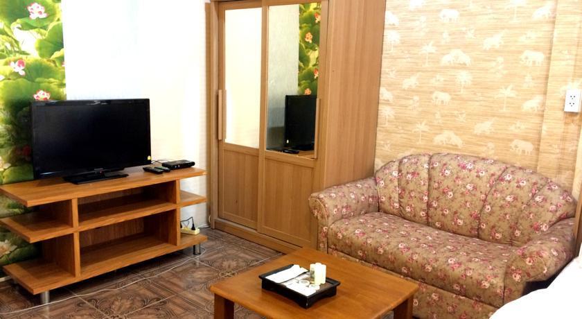 พลาบุรี รีสอร์ต Hotel บ้านฉาง ภายนอก รูปภาพ