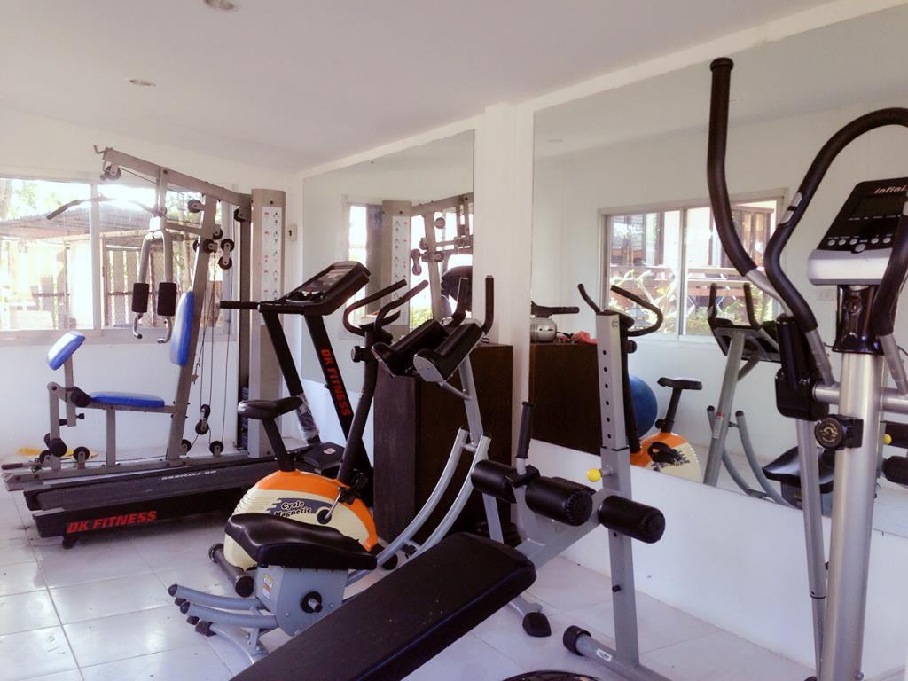 พลาบุรี รีสอร์ต Hotel บ้านฉาง ภายนอก รูปภาพ