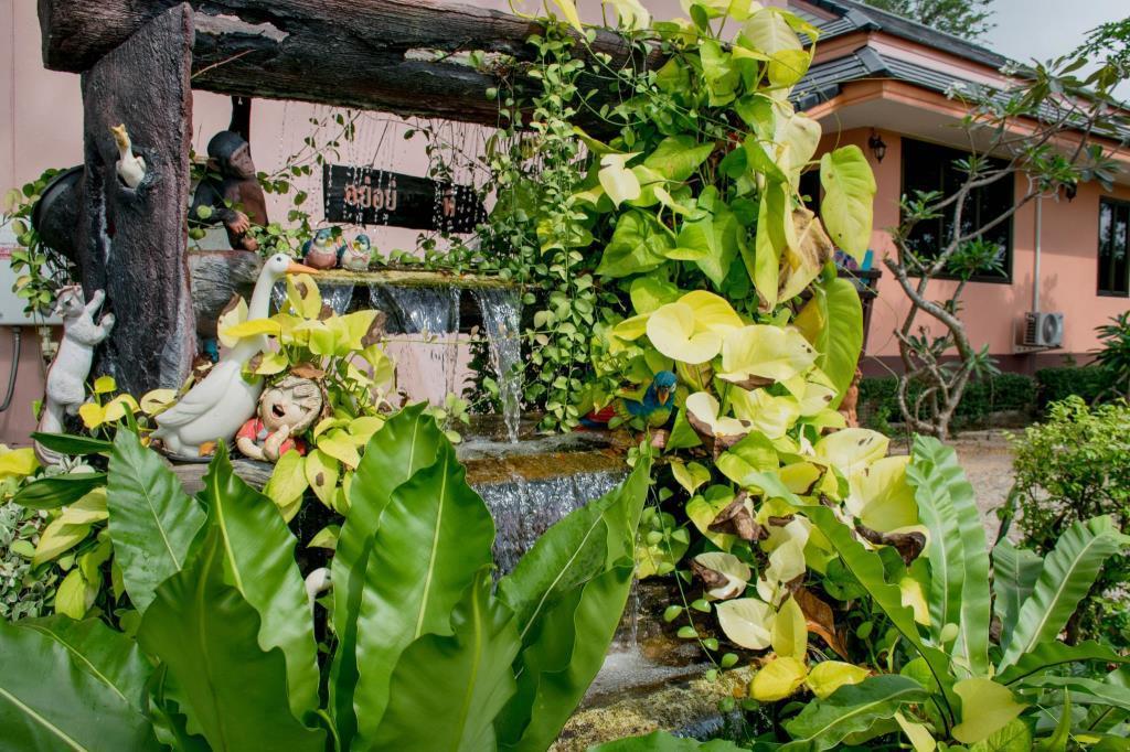 พลาบุรี รีสอร์ต Hotel บ้านฉาง ภายนอก รูปภาพ