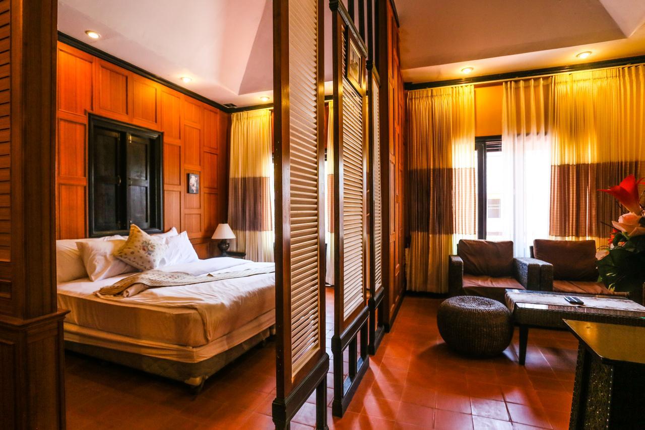พลาบุรี รีสอร์ต Hotel บ้านฉาง ภายนอก รูปภาพ